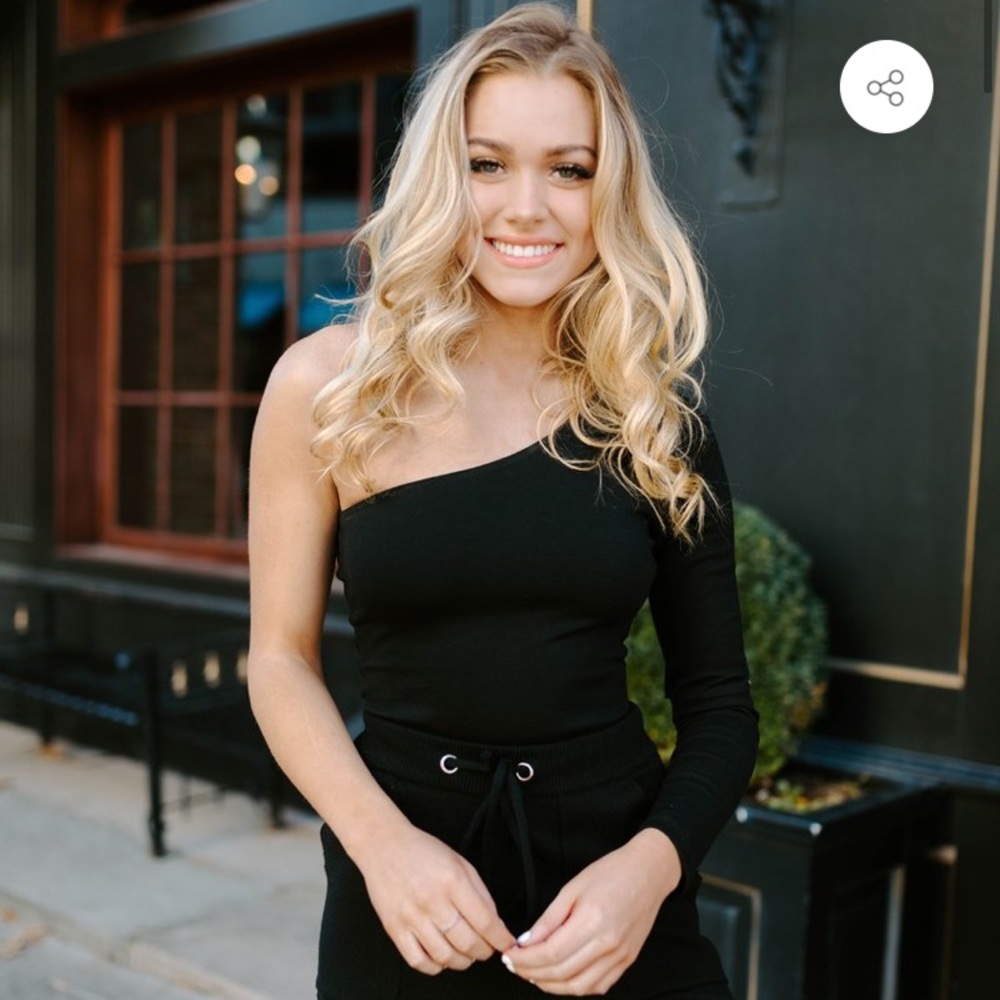 Kittenish Dakota One Sleeve Bodysuit